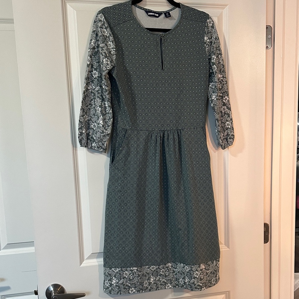 Lands' End Gray/Green Floral Sleeve Midi Dress